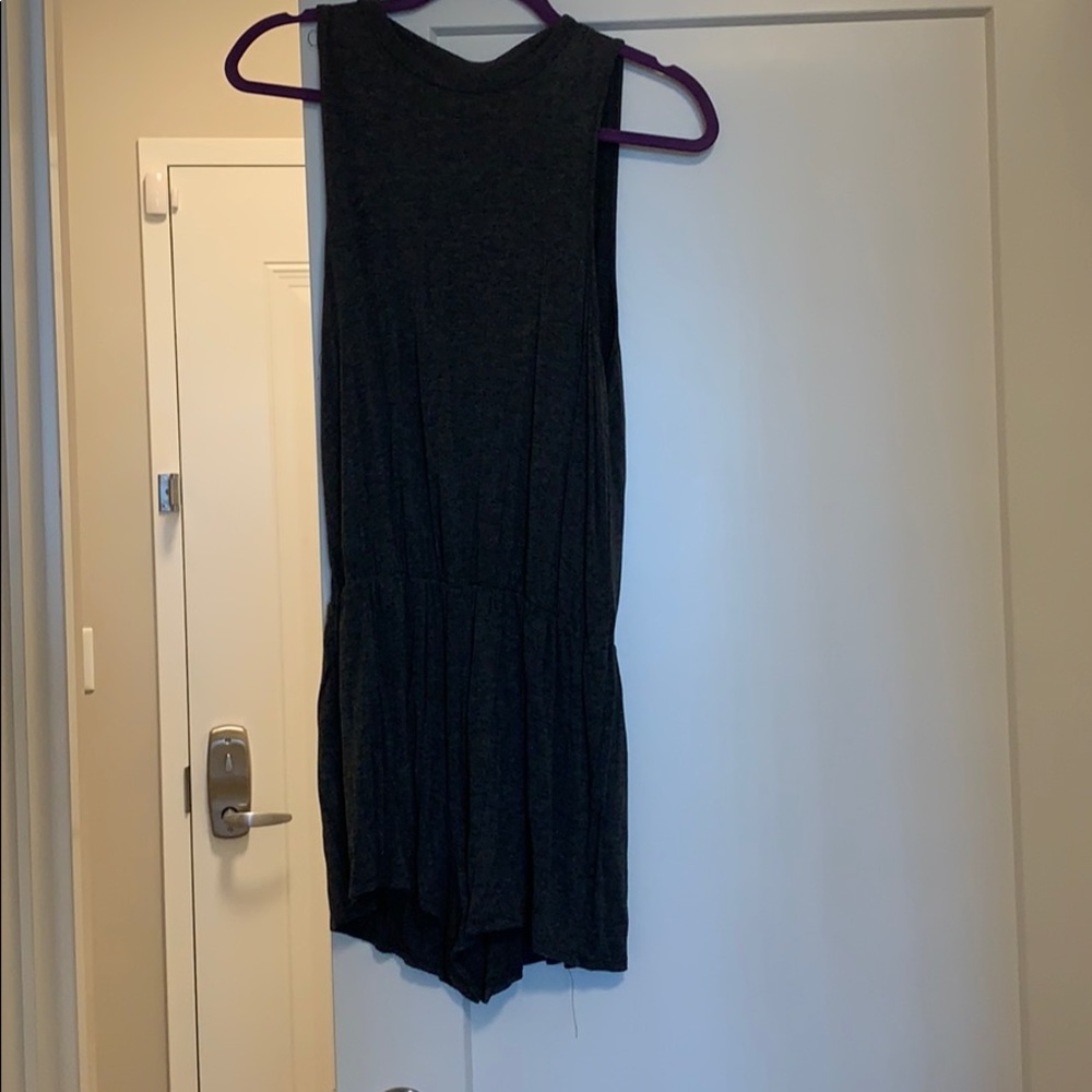 Romper Grey